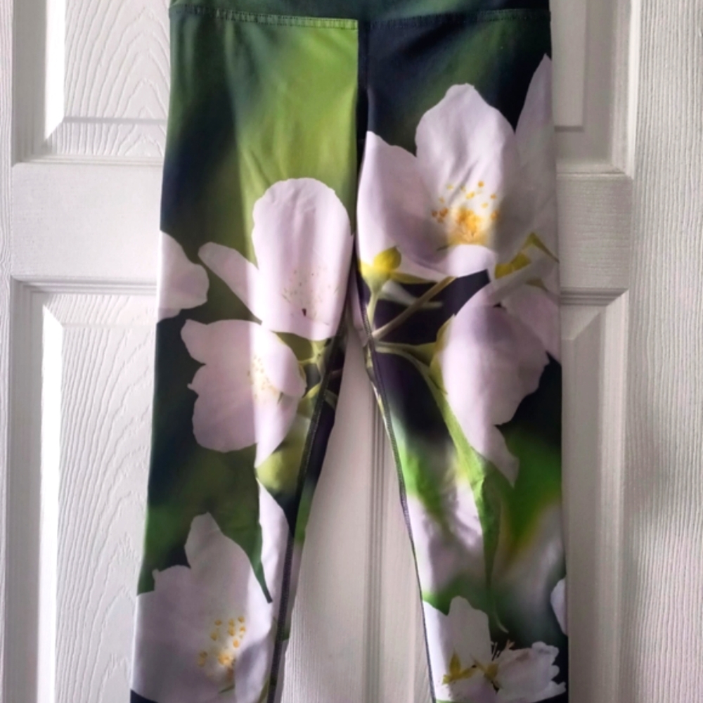 Eagle Rock Werkshop XS 3/4 Flower Leggings